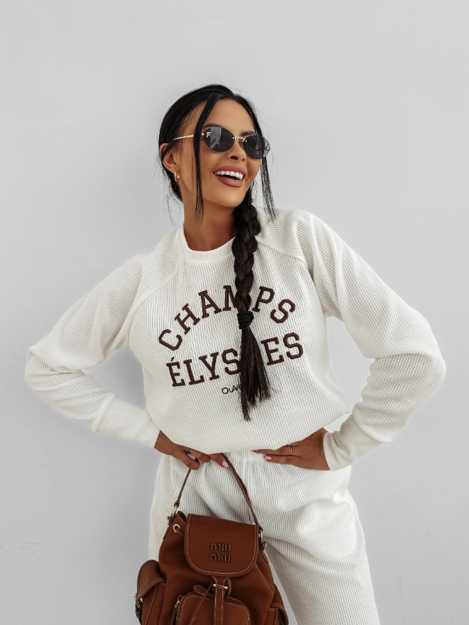 Komplet damski sztruksowy Olavoga Biscuit kremowy