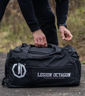 Torba sportowa z funkcją plecaka Legion Octagon Fighting Division czarna