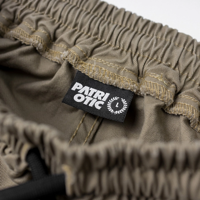 Spodenki męskie chino Patriotic Cls App beżowe