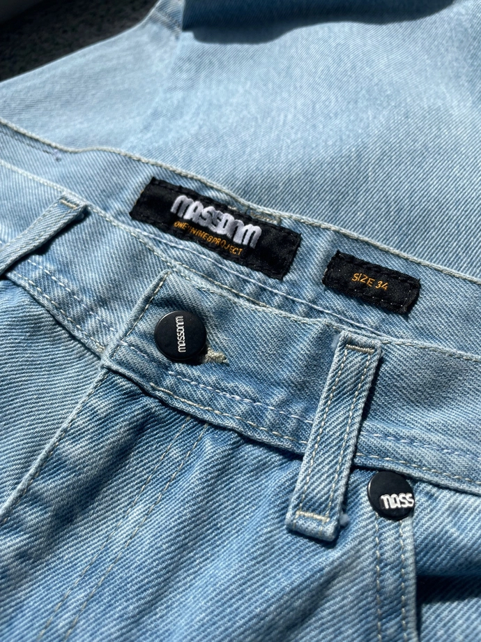 Spodnie męskie Jeans Mass Denim Signature 2.0 jasno niebieskie