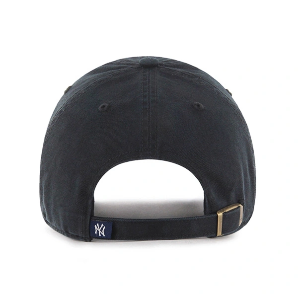 Czapka z daszkiem 47 Brand New York Yankees Clean Up czarna biała