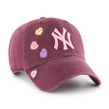 Czapka z daszkiem 47 Brand New York Yankees Candy Heart Clean Up bordowa