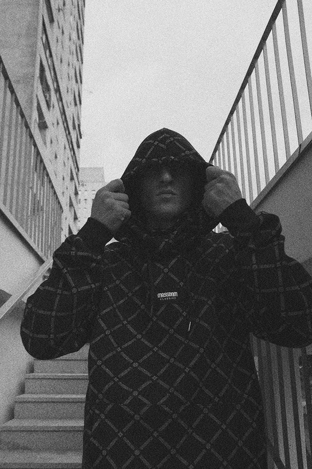 Bluza męska z kapturem Mass Dnm Monogram czarna