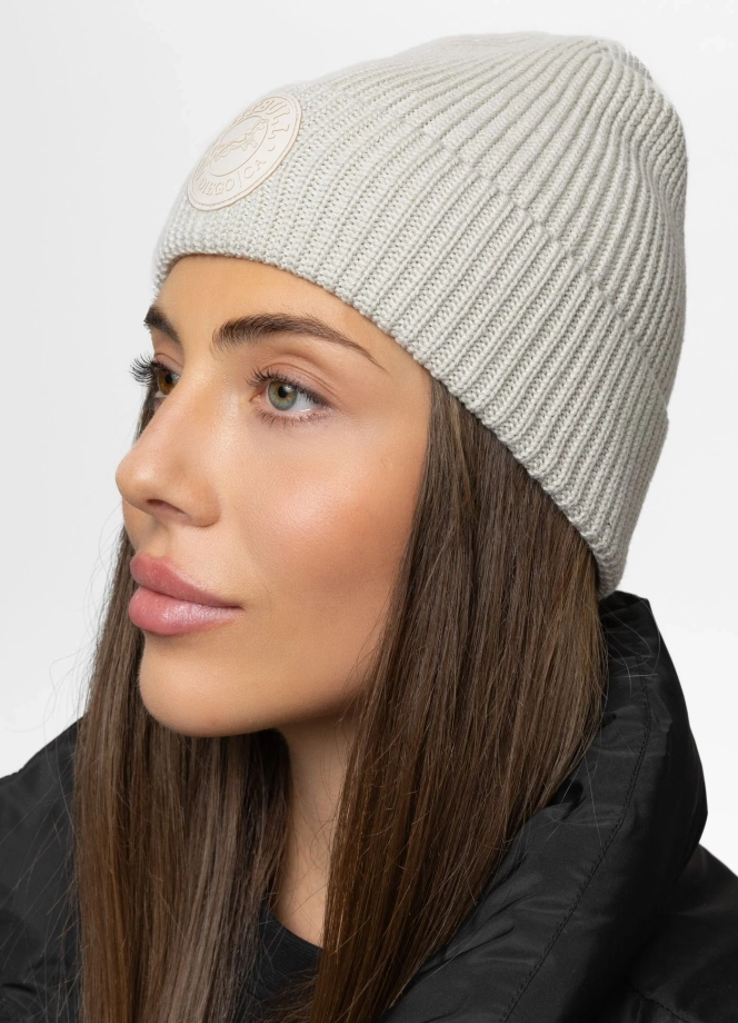 Czapka zimowa Pitbull Beanie San Diego CA złamana biel