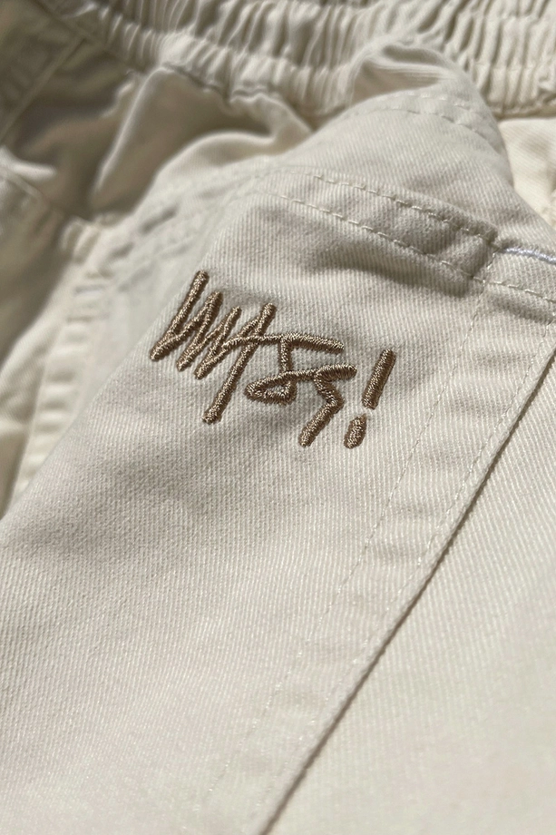 Spodnie męskie jogger jeans Mass Denim Signature 2.0 off white kremowe
