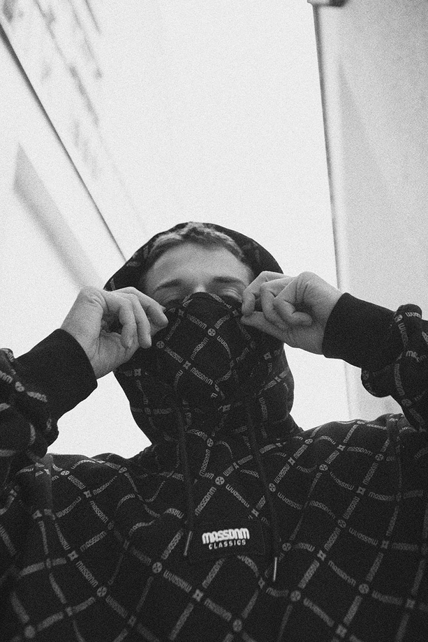 Bluza męska z kapturem Mass Dnm Monogram czarna