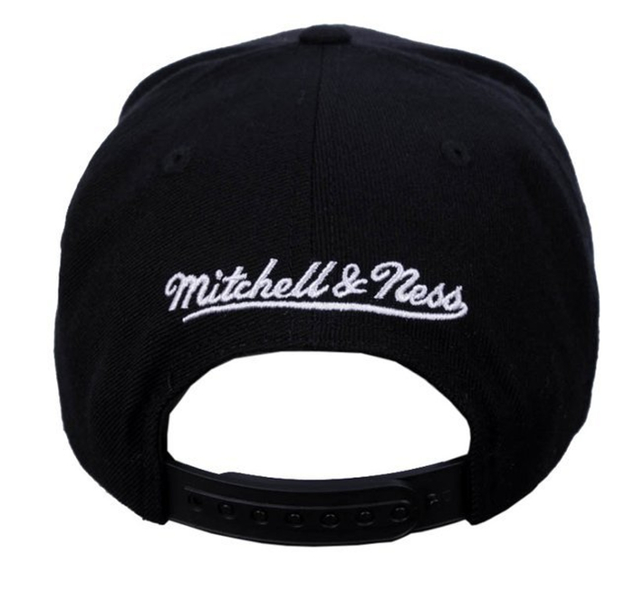 Czapka Mitchell & Ness snapback Brooklyn Nets black